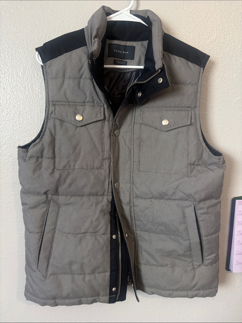Zara Men's Gray Quilted Vest with Black Shoulder Yoke
